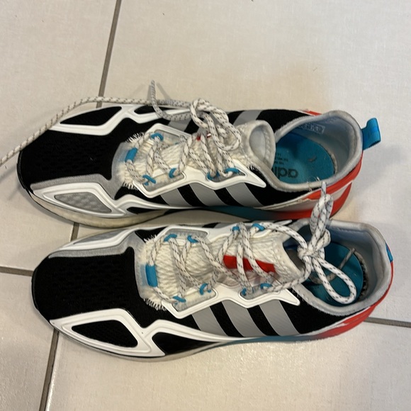 Adidas zx 2k boost size 8 - Picture 4 of 6